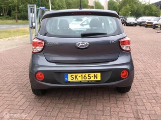 Hyundai i10 Hyundai i10 1.0i Comfort Nav Cr Contr Nap Dealer OH/ 5-deurs - afbeelding nr 6