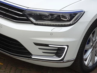 Volkswagen Passat Volkswagen Passat Variant TSI GTE 218PK / DSG automaat / Highline / LED - afbeelding nr 53
