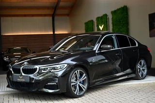 BMW 3 Serie BMW 3-serie 330i M-Sport Individual - Nappaleer - 360 Camera - Adaptive Cruise Control - Stuurverwarming - Keyless Entry - Schuifd - afbeelding nr 56