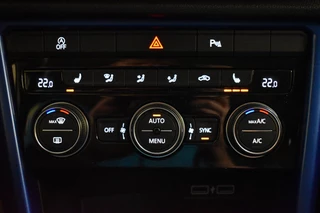 Volkswagen T-Roc PDC/LED/CARPLAY - afbeelding nr 25