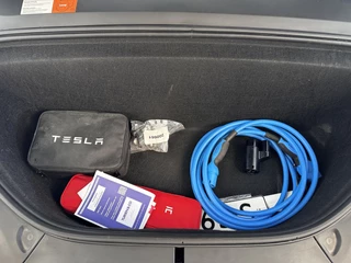 Tesla Model X Aut. *PANO | AUTO-PILOT | TOWBAR | AIR-SUSPENSION | FULL-LED | NAPPA-SOFT-LEATHER | KEYLESS | APP.CONNECT | CRUISE | DAB | LANE-ASSIST | DIGI-COCKPIT | SURROUND-VIEW | COMFORT-SEATS | 20