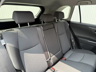 Toyota RAV4 Toyota RAV4 2.5 Hybrid Dynamic+ Navi PDC Led 10 jaar garantie! - afbeelding nr 29
