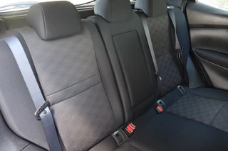 Nissan QASHQAI Nissan QASHQAI 1.2 Connect Edition | Navi | Clima - afbeelding nr 6
