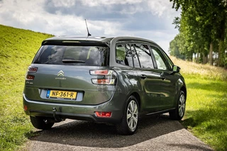 Citroën Grand C4 Picasso Citroen  C4 Grand Picasso 1.6 BlueHDi Intensive | Vol opties - afbeelding nr 17