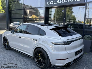 Porsche Cayenne Porsche Cayenne 3.0 e-Hybrid Coupé|Sportdesign|luchtvering - afbeelding nr 15