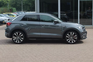 Volkswagen T-Roc Volkswagen T-Roc 1.5 TSI Sport Business 3x R-Line / Camera / Virtual Cockpit / Navigatie / 19'' / Keyless / Stoelverwarming / ACC - afbeelding nr 5