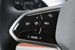 Volkswagen ID. Buzz IQ.Light/Elek. schuifdeuren+klep/Camera/Keyless/Acc/20