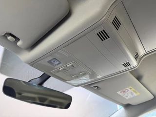Volkswagen Touran Volkswagen Touran 1.2 TSI Highline 7p|Carplay|Allseasonbanden - afbeelding nr 48