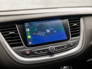 Opel Grandland X Opel Grandland X 1.2 Turbo Business Executive Automaat (APPLE CARPLAY, GROOT NAVI, ADAPTIVE CRUISE, DENON AUDIO, CAMERA, LEDER, SPORTSTOELEN, CLIMATE, LED KOPLAMPEN, TREKHAAK, NIEUWE APK, NIEUWSTAAT) - afbeelding nr 29
