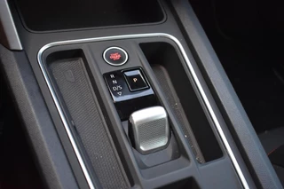 SEAT Leon Seat Leon 1.0 eTSI FR Business Intense | Cruise control | Digitale Dash | Carplay | - afbeelding nr 20