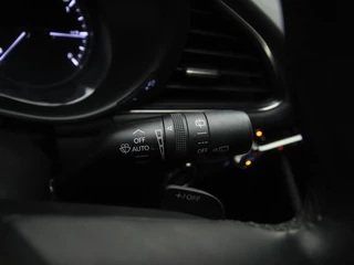 Mazda 3 Mazda 3 2.0 e-SkyActiv-X Luxury automaat : dealer onderhouden - afbeelding nr 27