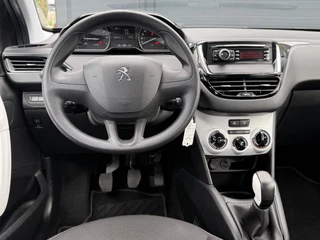 Peugeot 208 Peugeot 208 1.2 PureTech Like Airco,N.A.P,5 Deurs,Dealer Onderhouden,Elekt Ramen,Apk tot 10-2026 - afbeelding nr 3