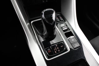Mitsubishi Eclipse Cross Mitsubishi Eclipse Cross 2.4 PHEV Intense+ |Stoelverwarming|Alcantara - afbeelding nr 17