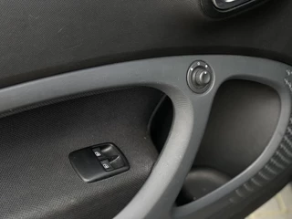 Smart Fortwo smart fortwo 1.0 Passion | NL Auto | UNIEK | Automaat | Zeer Zuinig | Climate Control | Panorama dak | Navigatie | Cruise Control | - afbeelding nr 13