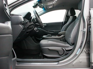 Hyundai IONIQ Hyundai IONIQ Comfort EV 38 kWh | Trekhaak | all-seasonbanden | warmtepomp - afbeelding nr 16