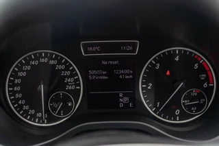 Mercedes-Benz A-Klasse Mercedes A-klasse A180 d Automaat Navi 18'' AMG Velgen - afbeelding nr 35