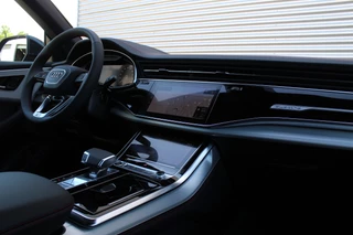 Audi Q8 Audi Q8 60 TFSI e quattro Pro Line S Competition | Panoramadak | Massage | 23'' | Vierwielbesturing | Trekhaak | Koeling | OLED - afbeelding nr 6