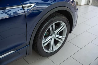 Volkswagen Tiguan Volkswagen Tiguan 1.4 TSI R Line Org NL 1ste Eig Trekhaak LED Dealer Onderhouden - afbeelding nr 37