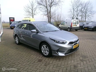 Kia Ceed Sportswagon Kia Ceed Sportswagon 1.0 T-GDi MHEV DynamicPlusLine Hybride - afbeelding nr 3