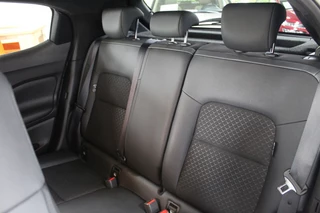 Nissan Juke Nissan Juke 1.0 DIG-T N-Design - afbeelding nr 28