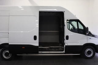 Iveco Daily - Airco - Cruise - Trekhaal - € 23.950, - Excl. - afbeelding nr 9