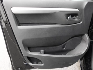 Opel Vivaro Opel Vivaro 2.0 CDTI L3H1 Dubbele Cabine Edition  144 pk Airco Navigatie Camera Parkeersensoren Trekhaak Cruise Control - afbeelding nr 11