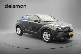 Toyota C-HR 1.8 Hybrid Business - Carplay, Camera, Cruise, Clima