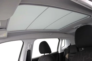 Peugeot 2008 Peugeot 2008 1.2 PureTech | Airco | Cruise | Panorama-dak | Elektr. pakket | NL Auto | DEALER-STAAT - afbeelding nr 15