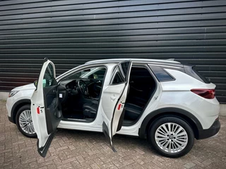 Opel Grandland X Opel Grandland X 1.2 Turbo Bns Exec. AUT|BLINDSPOT|360CAM|CARPLAY - afbeelding nr 6