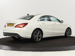 Mercedes-Benz CLA Mercedes-Benz CLA-klasse 180 Urban | Stoelverwarming | Sportstoelen |  Navigatie | Park Assist | Full LED | Half leder | Cruise control | Airco | Bluetooth - afbeelding nr 29