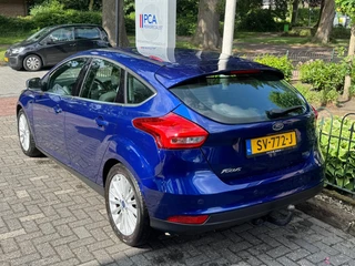 Ford Focus Ford Focus 1.0 Titanium Airco/Lichtmetalen velgen/Navi/Parkeersensoren - afbeelding nr 35