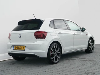 Volkswagen Polo Volkswagen Polo 2.0 TSI GTI 200pk DSG | Full LED | Carplay | Virtual cockpit - afbeelding nr 16