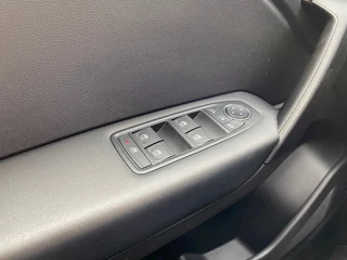 Renault Captur Renault Captur 1.0 TCE ZEN / NAVI / CARPLAY / CRUISE CTR. / AIRCO / DAB / LED - afbeelding nr 14