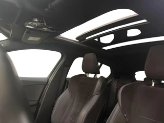 BMW 1 Serie BMW 1-serie 120 | M-Sport Pro | Aero Pakket | Harman/Kardon | Head-Up Display | Pano| Trekhaak | Shadow Line | Cruise Control - afbeelding nr 25