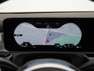 Mercedes-Benz CLA Mercedes-Benz CLA 200 AMG Shooting Brake // Panoramadak // Memory // Keyless // Carplay // Nightpakket // MultiBeam - afbeelding nr 26