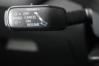 Škoda Octavia Skoda Octavia 1.0 TSI Business Edition | Leder |  Stoelverwarming | Trekhaak | Adaptive cruise | Carplay | Climate control | Parkeerhulp - afbeelding nr 14