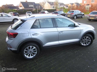 Volkswagen T-Roc Volkswagen T-Roc 1.5 TSI Life Business - afbeelding nr 4