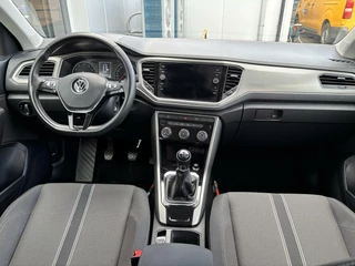 Volkswagen T-Roc Volkswagen T-Roc 1.0 TSI Style | Carplay | Navi | PDC | LM-Velgen - afbeelding nr 23