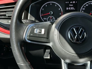 Volkswagen Polo Volkswagen Polo 2.0 TSI GTI, NIEUW MODEL, NAVI, AIRCO, CARPLAY, STOELVERWARMING, PARKEERSENSOREN VOOR/ACHTER, LICHTMETAAL 17