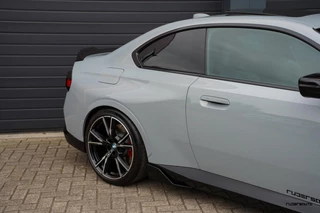 BMW 2 Serie BMW 2-serie Coupé M240i xDrive | Schuifdak | M-sportstoelen | M Perf | HUD | Active cruise | Eibach | Rijdersauto Edition - afbeelding nr 44