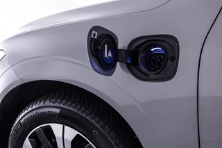 Volvo XC60 Volvo XC60 2.0 T6 398PK AWD Recharge Plus Dark | PANORAMADAK | Vapour Grey | PHEV - afbeelding nr 20