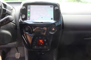 Peugeot 108 Peugeot 108 1.0 E-VTi AUTOMAAT Allure 72pk 5drs. Clima, Carplay, LIM, Camera - afbeelding nr 7