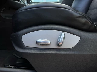 Porsche Cayenne Porsche Cayenne 3.6 GTS | Panoramadak | Bose | Sportchrono | Navi | Camera | Stoelverwarming Voor/Achter | Verwarmd Stuurwiel | LED | - afbeelding nr 41