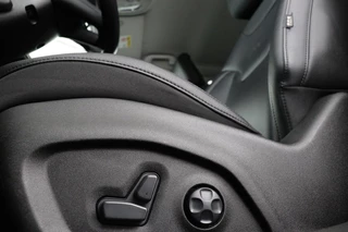 Jeep Compass Jeep Compass 4xe 240 Plug-in Hybrid Electric S | Leder |  Stoel & stuurverwarming | Adaptive cruise | Carplay | Camera | Navigatie | Keyless - afbeelding nr 7