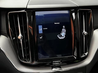 Volvo XC60 Volvo XC60 2.0 T8 Twin Engine AWD Automaat-8  Inscription | 19 inch | Standkachel | Elek. Stoelen + geheugen | Panoramadak | Semi-elek. Trekhaak - afbeelding nr 15