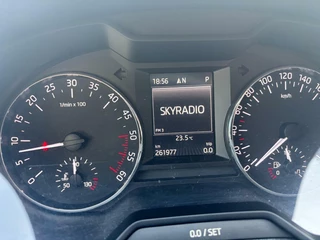 Škoda Octavia Skoda Octavia Combi 1.6 TDI DSG Elegance Businessline - afbeelding nr 19