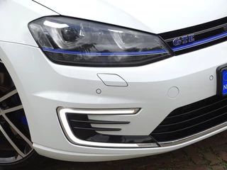 Volkswagen Golf Volkswagen Golf TSI GTE 204PK DSG / RNS / R-line / LED *NAP* - afbeelding nr 58