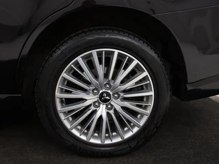 Mitsubishi Outlander Mitsubishi Outlander 2.4 PHEV Intense+ | Schuifdak |  Stoel & stuurverwarming | 360 camera | Trekhaak | Half leder | Carplay | Navigatie | Climate control - afbeelding nr 31