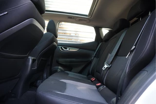 Nissan QASHQAI Nissan QASHQAI 1.2 N-Connecta NL AUTO | NAP | Panoramadak | 360 camera | Lane Departure | Premium Pearl White Parelmoer | Navi | Blue Tooth + DAB | Keyless - afbeelding nr 31