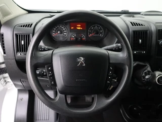Peugeot Boxer Peugeot Boxer 2.0BlueHDI 130PK L2H2 Premium | Glasresteel | Trekhaak | Navigatie | 3-Persoons | Airco | Cruise | Betimmering - afbeelding nr 14
